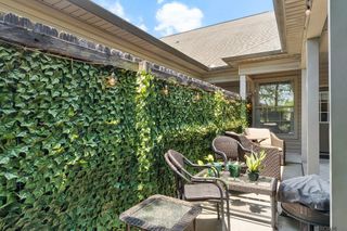 809 Summer Breeze Dr #401, Baton Rouge, LA 70810