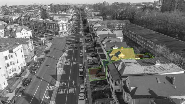 320 Westfield Ave, Elizabeth City, NJ 07208