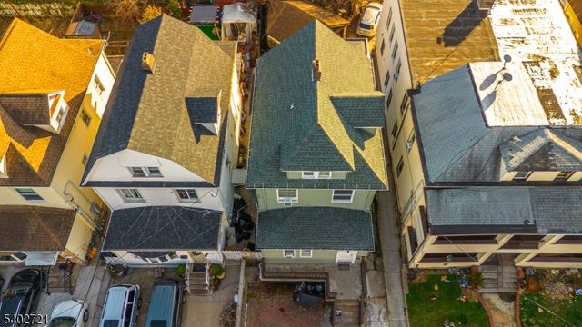 320 Westfield Ave, Elizabeth City, NJ 07208