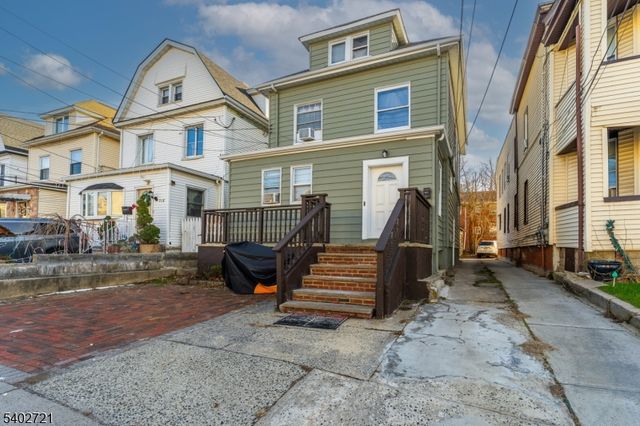 320 Westfield Ave, Elizabeth City, NJ 07208