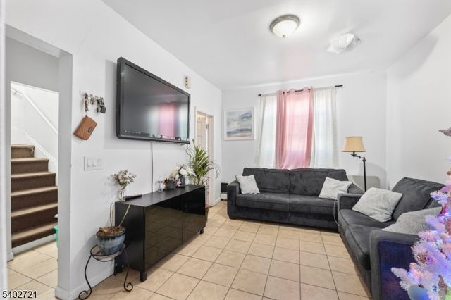 320 Westfield Ave, Elizabeth City, NJ 07208