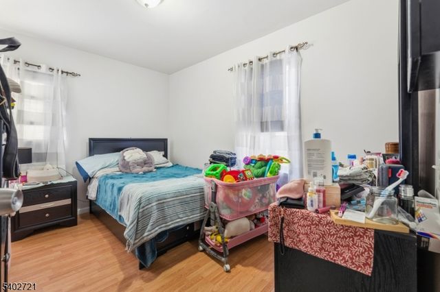 320 Westfield Ave, Elizabeth City, NJ 07208