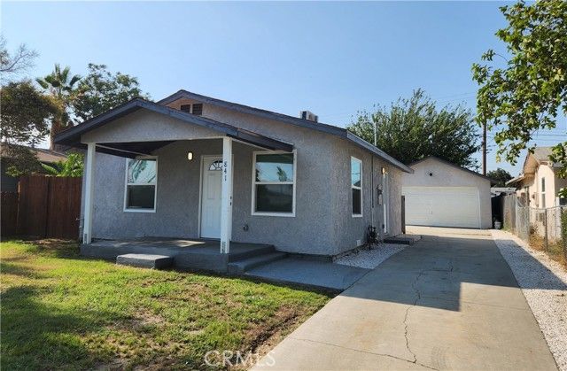 841 E H Street, Colton, CA 92324