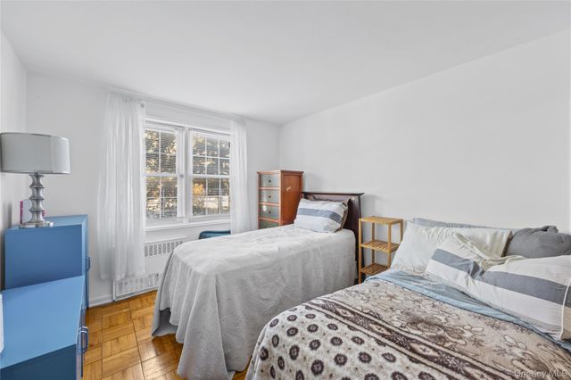 70 North Grove 1N, Freeport, NY 11520