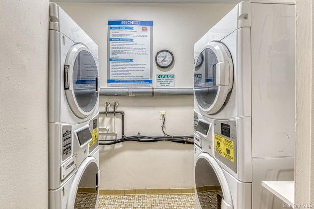 70 North Grove 1N, Freeport, NY 11520