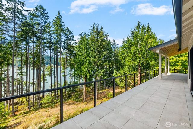 3120 Aspinwall Road NW, Olympia, WA 98502