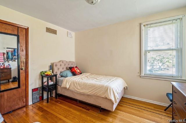 32 - 07 148th Street, Flushing, NY 11354