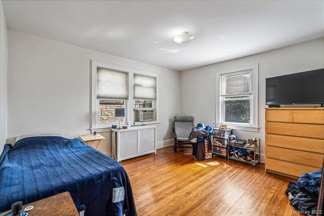 32 - 07 148th Street, Flushing, NY 11354
