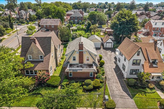 32 - 07 148th Street, Flushing, NY 11354