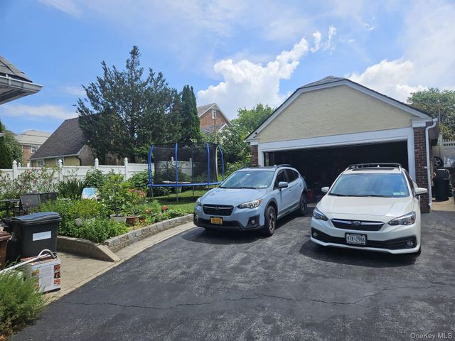 32 - 07 148th Street, Flushing, NY 11354