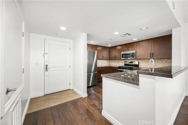 7100 Alvern 309, Los Angeles, CA 90045