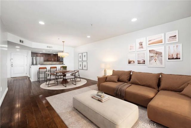 7100 Alvern 309, Los Angeles, CA 90045