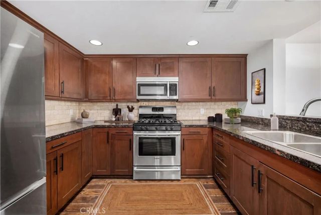 7100 Alvern 309, Los Angeles, CA 90045
