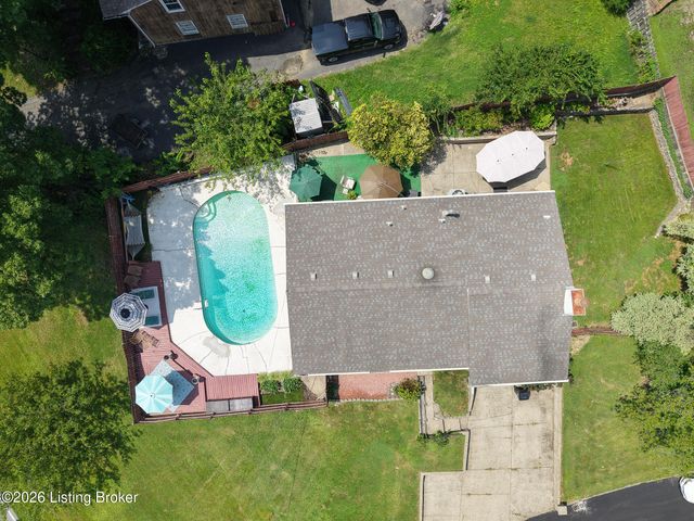 1200 Rudgate Cove, Louisville, KY 40214
