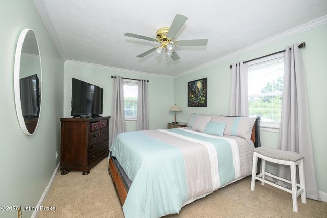 1200 Rudgate Cove, Louisville, KY 40214