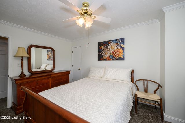 1200 Rudgate Cove, Louisville, KY 40214