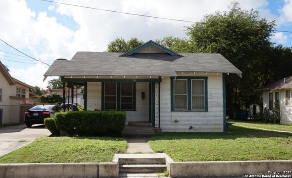 112 W Hart, San Antonio, TX 78214