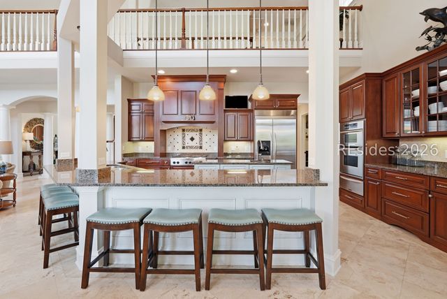 9 Promontory Ct, Hilton Head Island, SC 29928