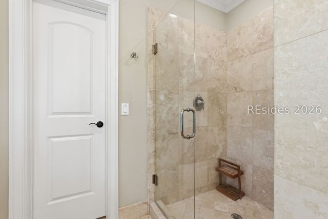 9 Promontory Ct, Hilton Head Island, SC 29928