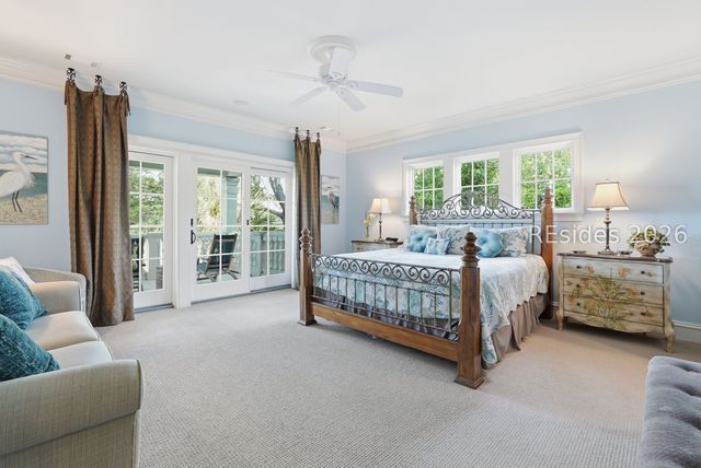 9 Promontory Ct, Hilton Head Island, SC 29928