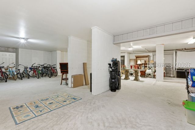 9 Promontory Ct, Hilton Head Island, SC 29928