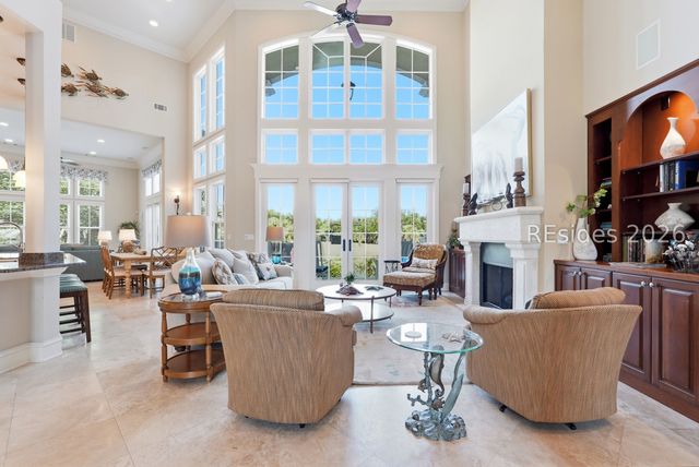 9 Promontory Ct, Hilton Head Island, SC 29928