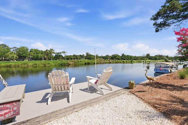 9 Promontory Ct, Hilton Head Island, SC 29928