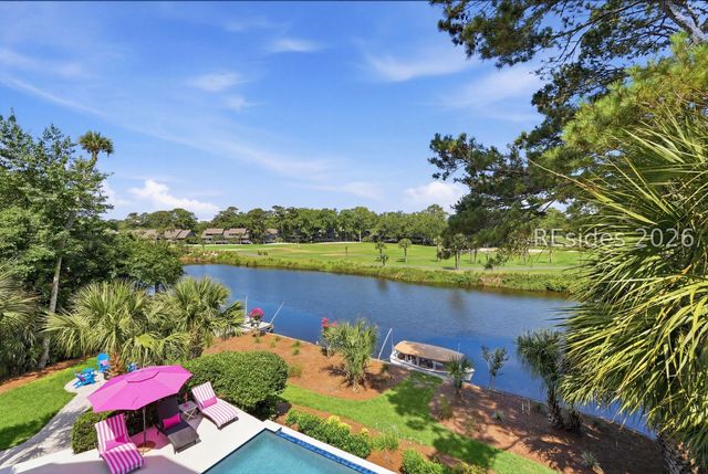 9 Promontory Ct, Hilton Head Island, SC 29928
