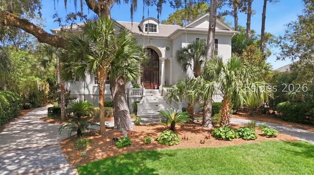 9 Promontory Ct, Hilton Head Island, SC 29928