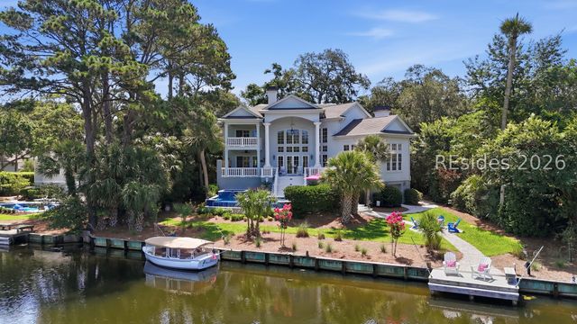9 Promontory Ct, Hilton Head Island, SC 29928