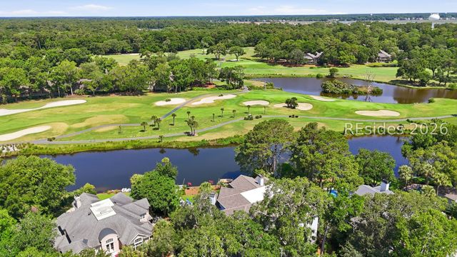 9 Promontory Ct, Hilton Head Island, SC 29928