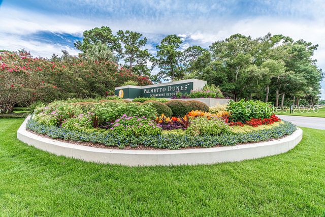 9 Promontory Ct, Hilton Head Island, SC 29928