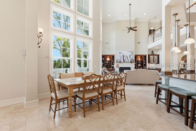 9 Promontory Ct, Hilton Head Island, SC 29928