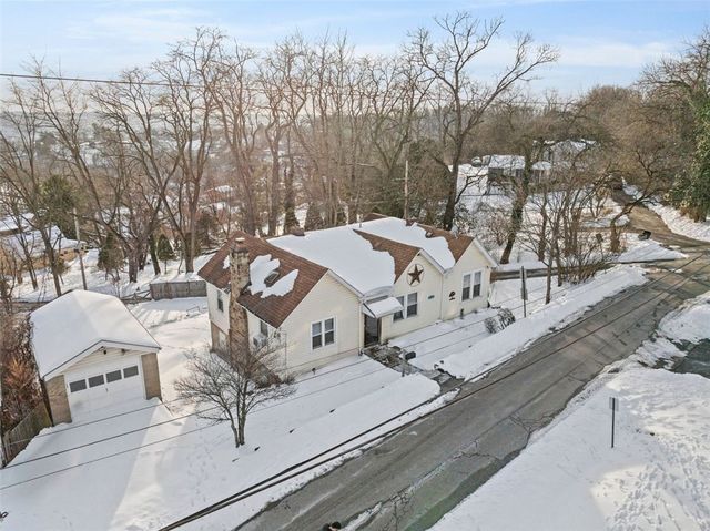 1400 Nurnath Street, Braddock Hills, PA 15221