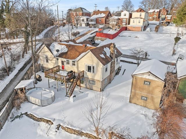 1400 Nurnath Street, Braddock Hills, PA 15221