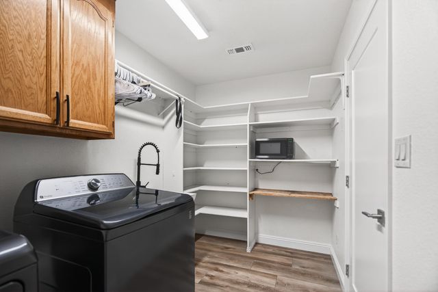 4478 Moyvane Drive, Redding, CA 96001