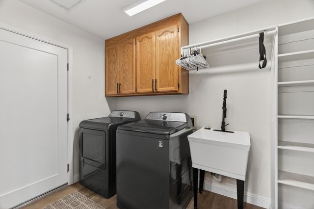 4478 Moyvane Drive, Redding, CA 96001