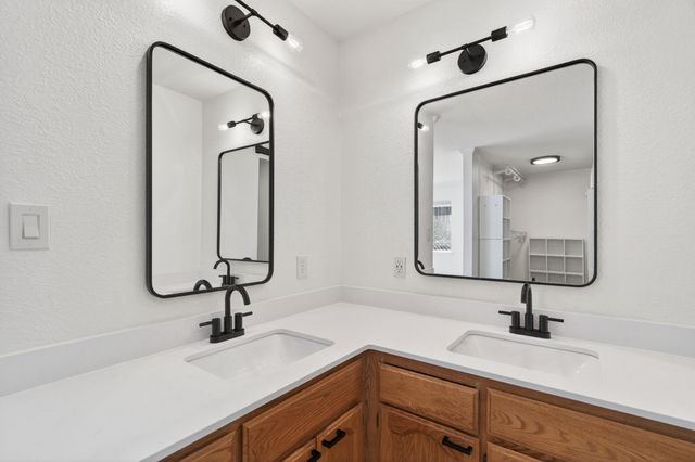 4478 Moyvane Drive, Redding, CA 96001