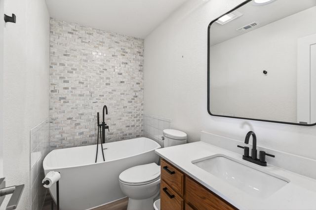 4478 Moyvane Drive, Redding, CA 96001