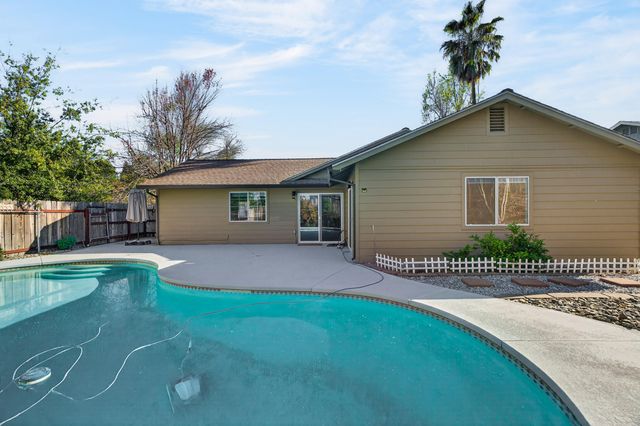 4478 Moyvane Drive, Redding, CA 96001