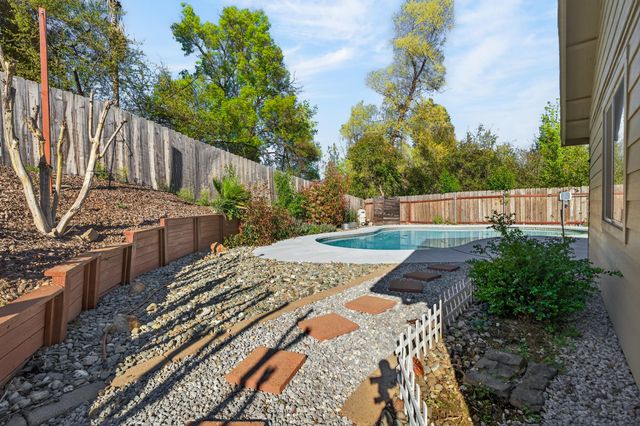 4478 Moyvane Drive, Redding, CA 96001