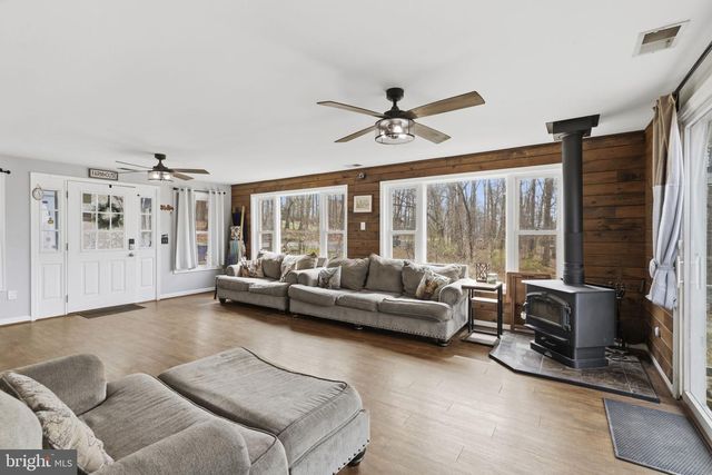 11910 WARNER RD, Keymar, MD 21757
