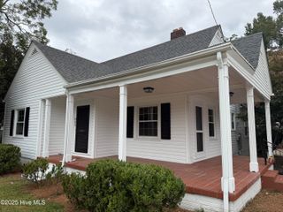 603 Woodrow Street, Clinton, NC 28328
