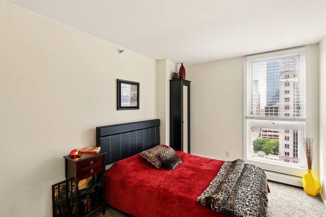 433 S 7th Street 1623, Minneapolis, MN 55415