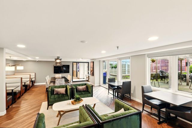 433 S 7th Street 1623, Minneapolis, MN 55415