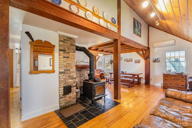 691 County Highway A, Edgerton, WI 53534