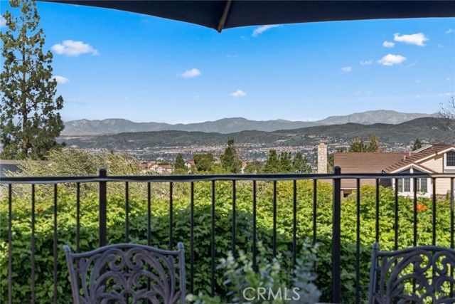 736 S Flicker Court, Anaheim, CA 92807