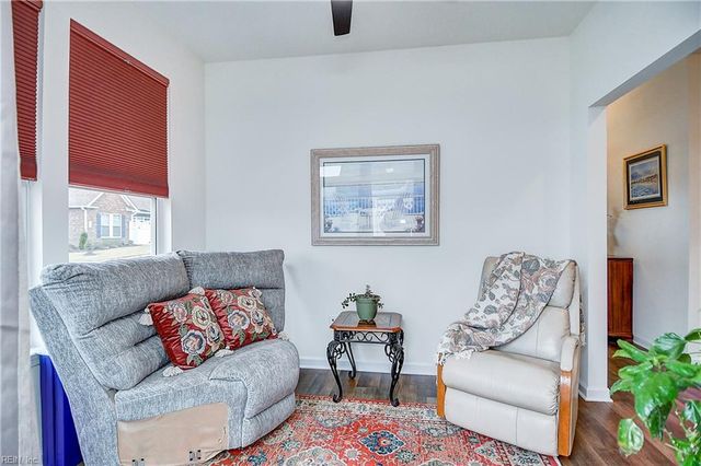 221 Richmond AVE, Smithfield, VA 23430