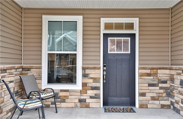 221 Richmond AVE, Smithfield, VA 23430