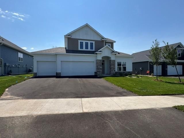 6199 157th Street N, Hugo, MN 55038